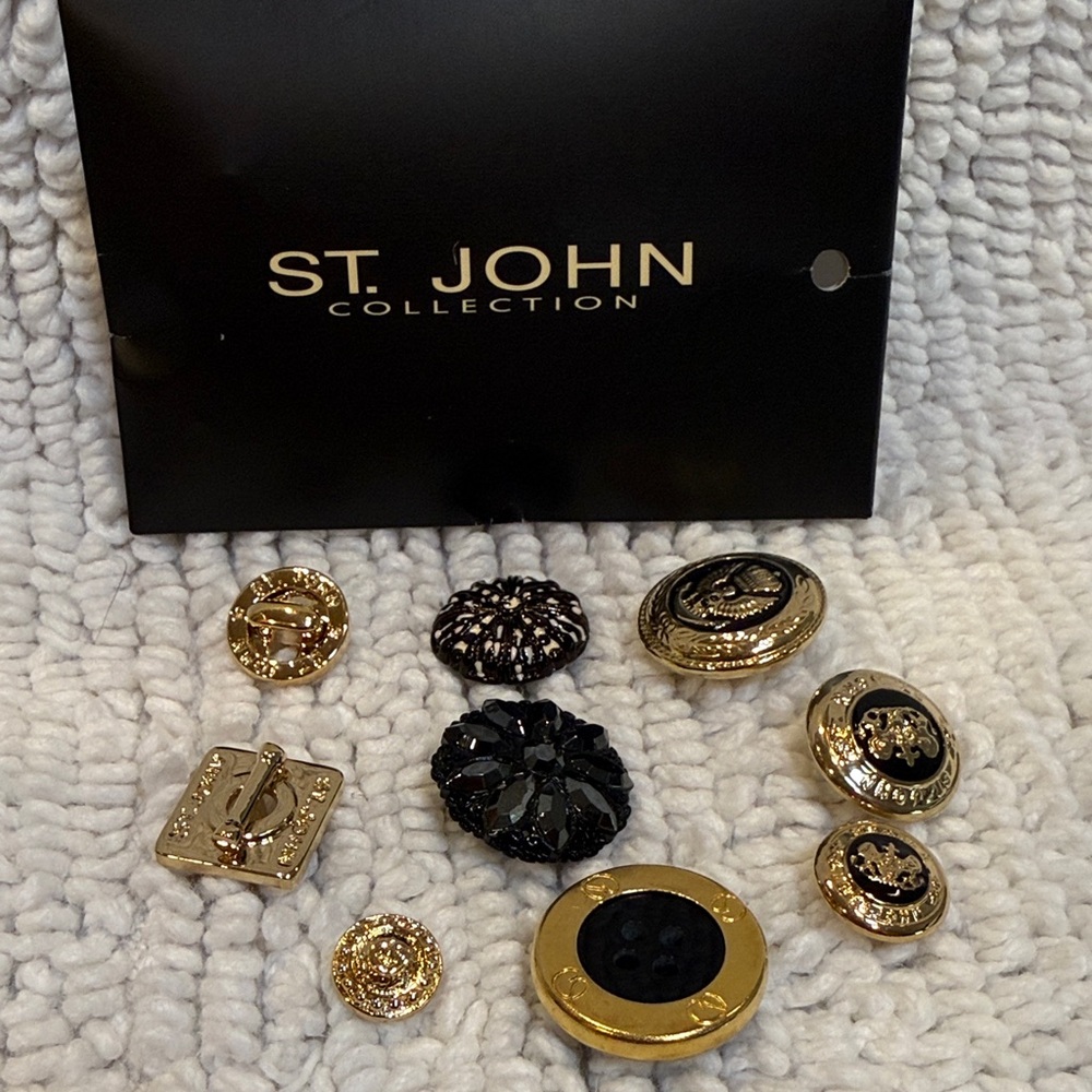 St. John Gold and Black Button Collection